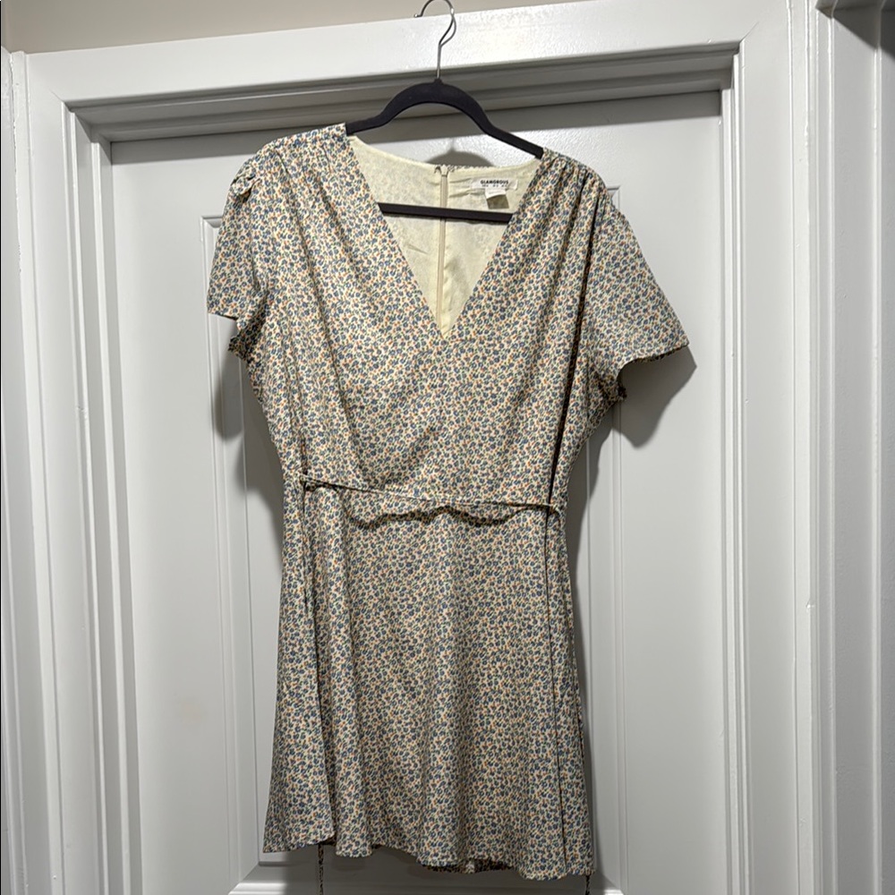 Glamorous yellow Tie Front Empire Waist Sundress